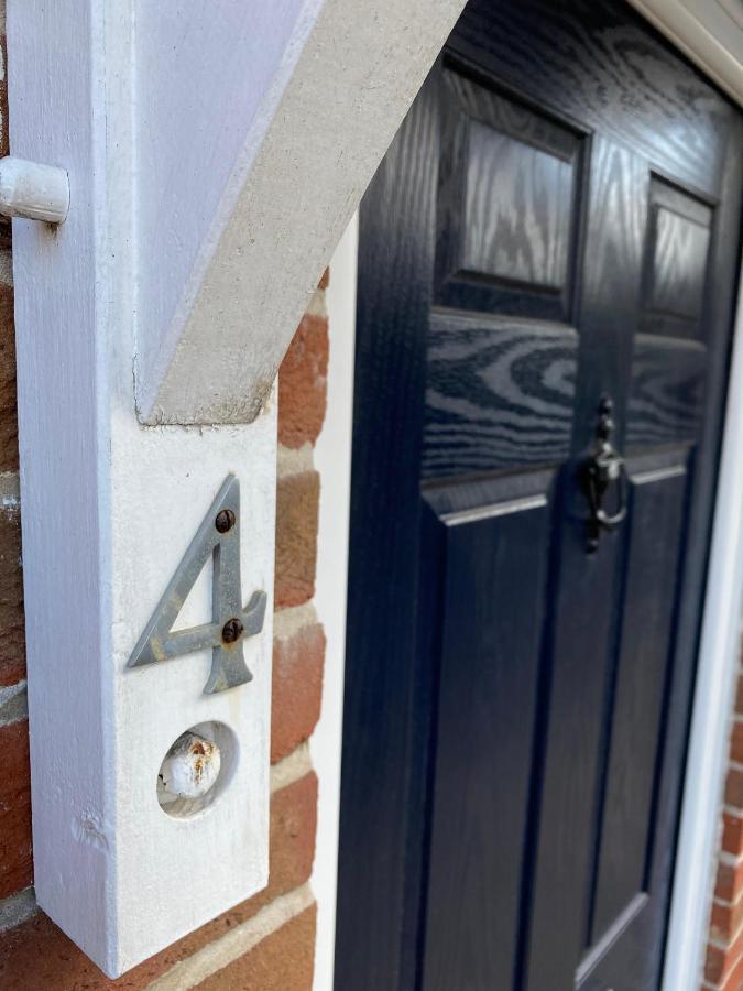 Relaxing Townhouse In The Heart Of Bridportヴィラ エクステリア 写真