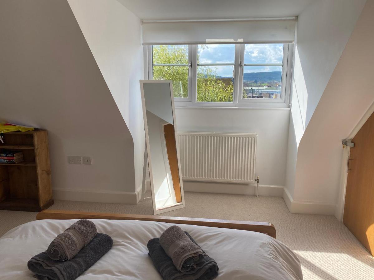 Relaxing Townhouse In The Heart Of Bridportヴィラ エクステリア 写真