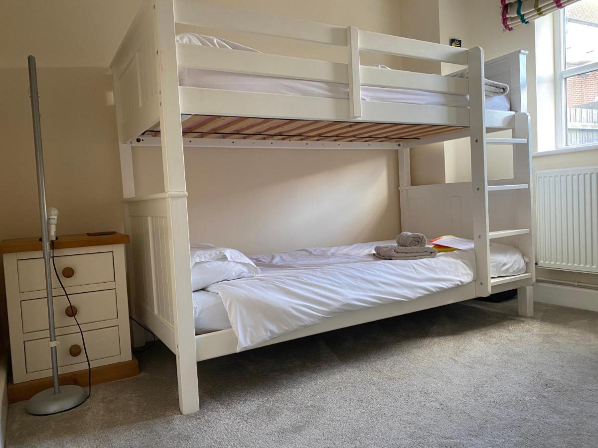 Relaxing Townhouse In The Heart Of Bridportヴィラ エクステリア 写真